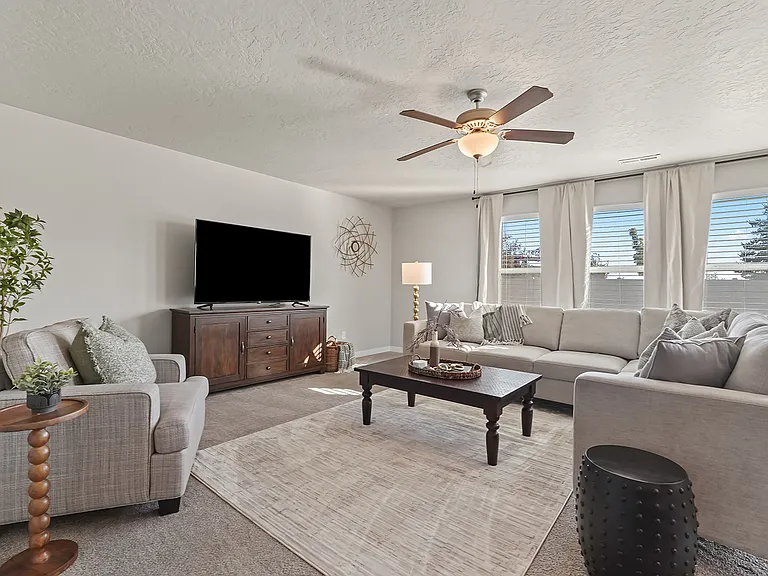 11273 W Broadstone St — Photo 16