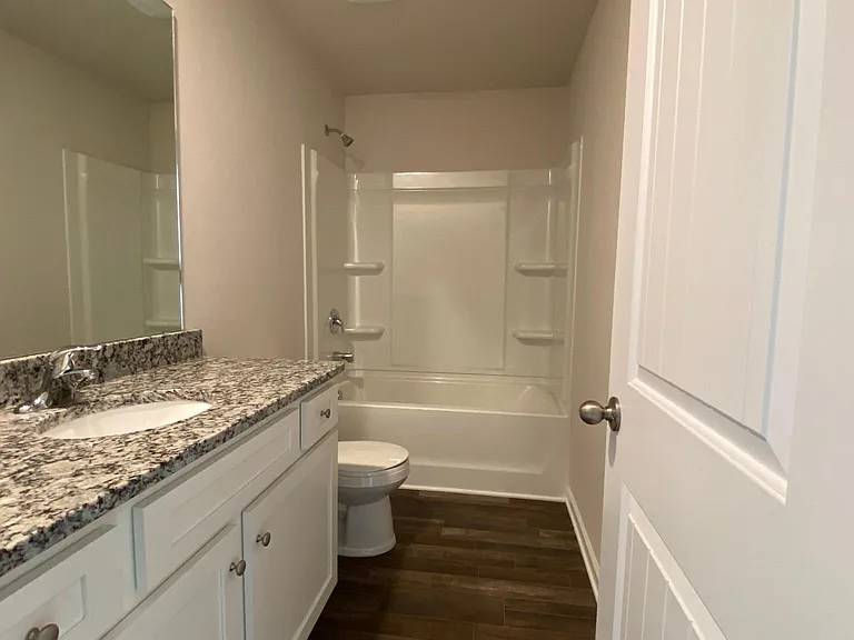 216 Caffee Dr — Photo 19