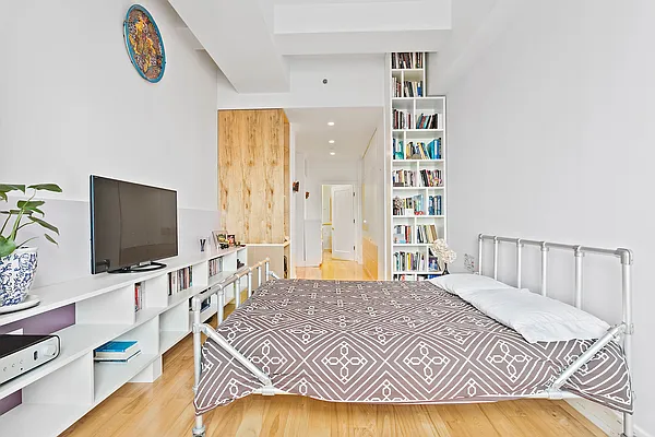 Rented by Compass | media 8
