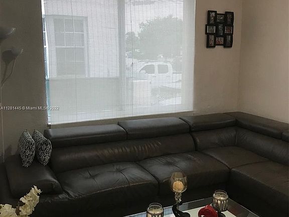5th image of 441 NW 25th Ave #1