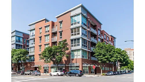 2035 S Indiana Ave #401 Photo 1