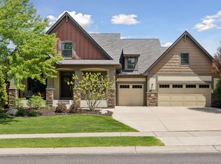 5290 Ranchview Ln N, Plymouth, MN 55446