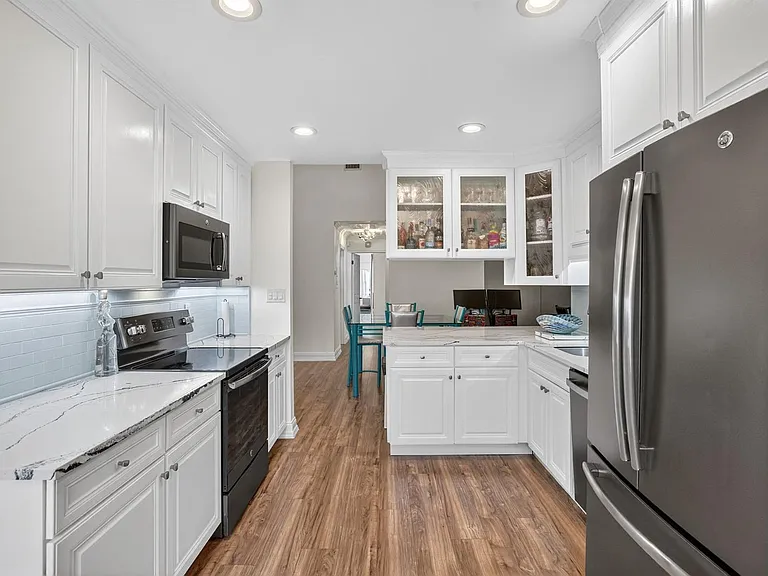 2121 S Ocean Blvd — Photo 6