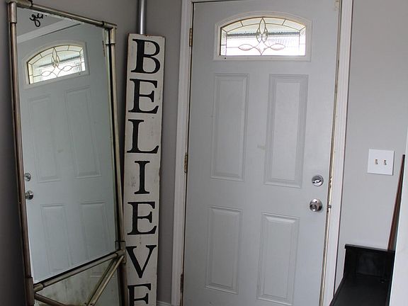 5th image of 5091 W Carpenter Rd