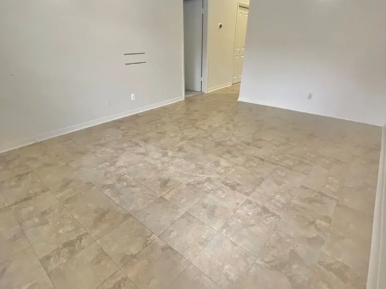 2216 San Gabriel St #304 — Photo 5