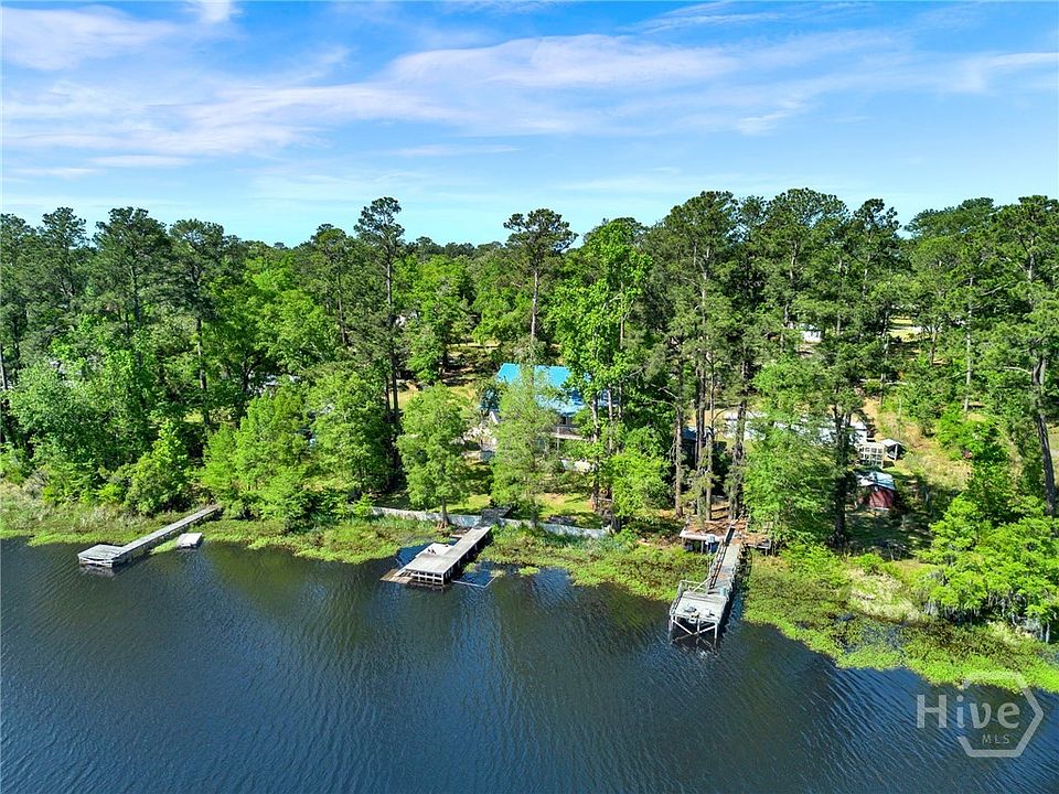1st image of 725 Blue Gill Road