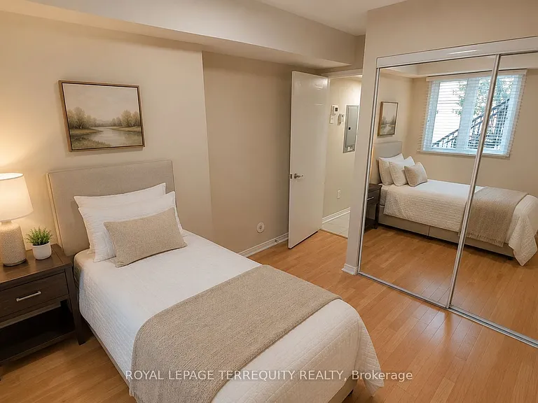 4975 Southampton Dr #139 — Photo 7