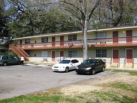 1st image of 1231 Stearns St APT 4