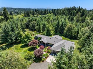 931 SW Moose Hill Ct, Pt Orchard, WA 98367