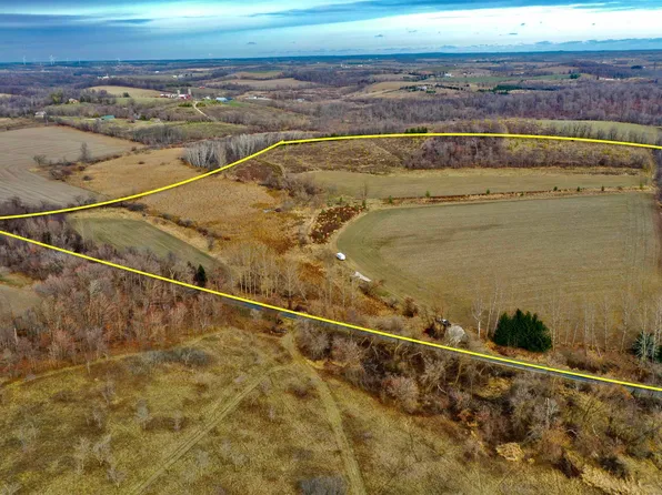 N2717 Timberlane Dr, Campbellsport, WI 53010