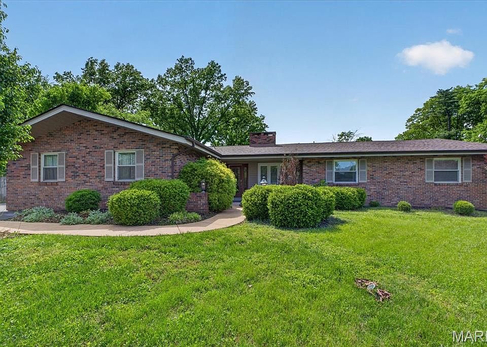 1st image of 63 Lincord Dr