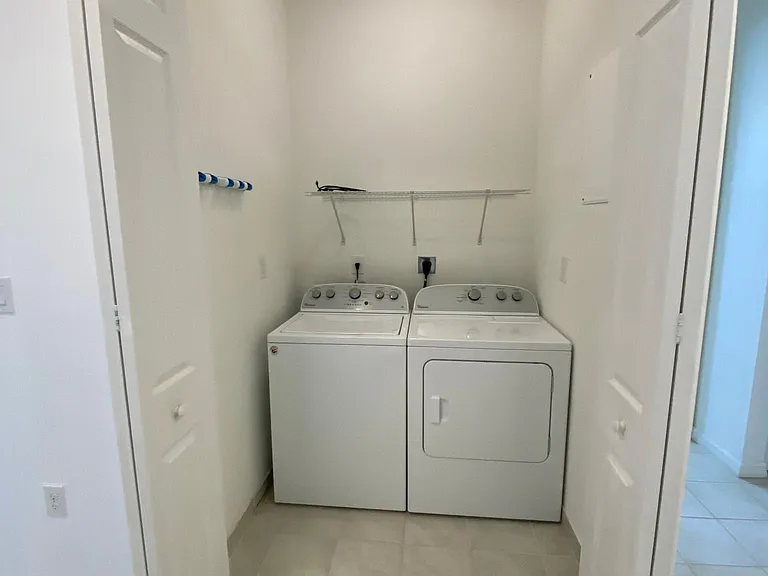 5447 Useppa Dr — Photo 3