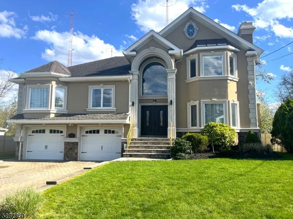 39 Earnshaw Pl, Clifton City, NJ 07013
