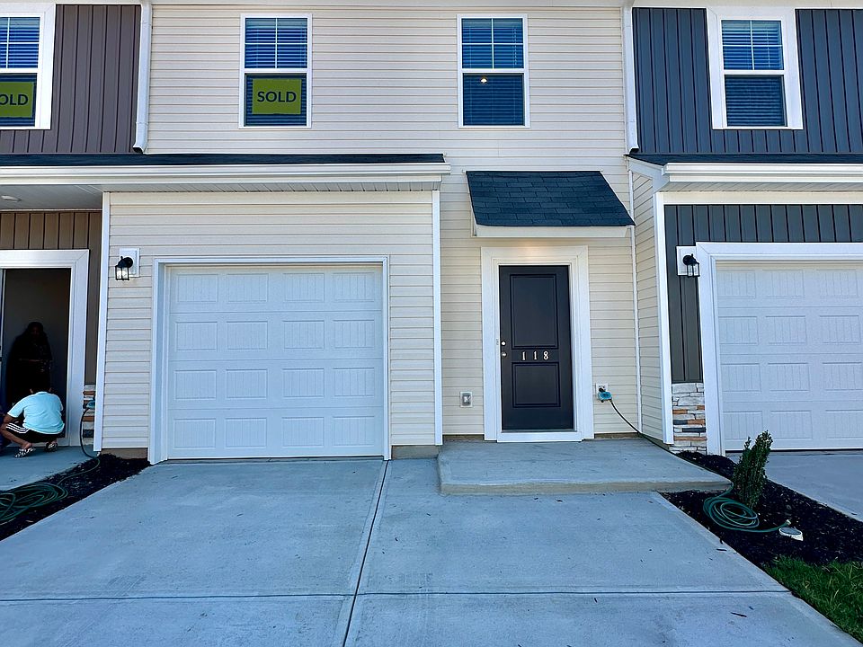 Townhome. Maintenance free living
