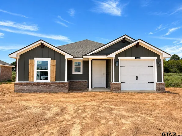 1608 Ridgeway Ln, Whitehouse, TX 75791