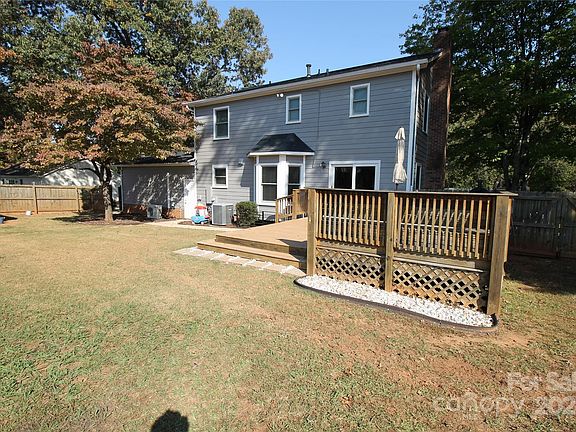 4th image of 2171 Winterfield Dr