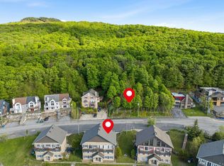 527 Chemin Boulanger, Sutton, QC J0E 2K0