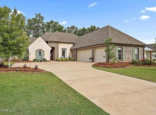 241 Grayhawk Dr, Madison, MS 39110