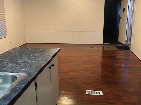 4th image of 3341 Steve Ave