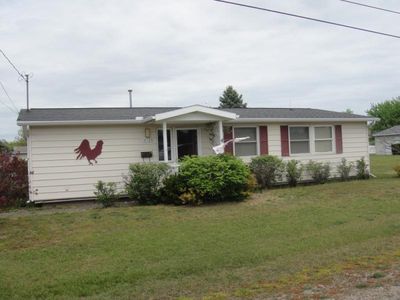 10128 Virginia St, Oscoda, MI, 48750