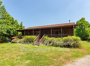 6282 Church Flats Rd, Meggett, SC 29449