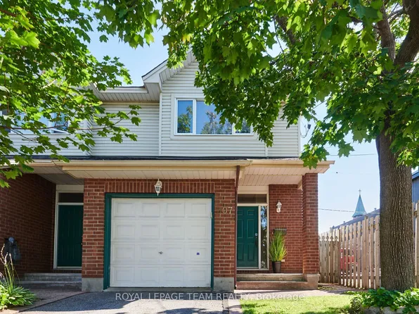 307 Cyr Ave, Ottawa, ON K1L 7N6