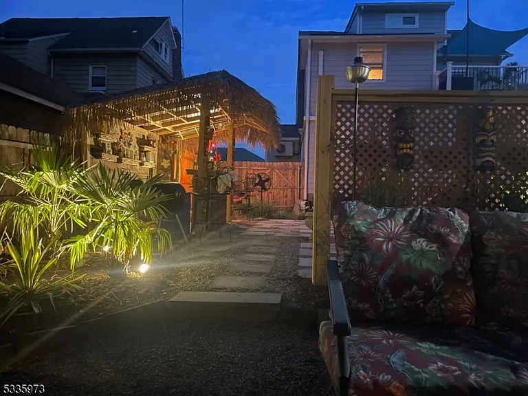 528 Pierson St #2 — Photo 19
