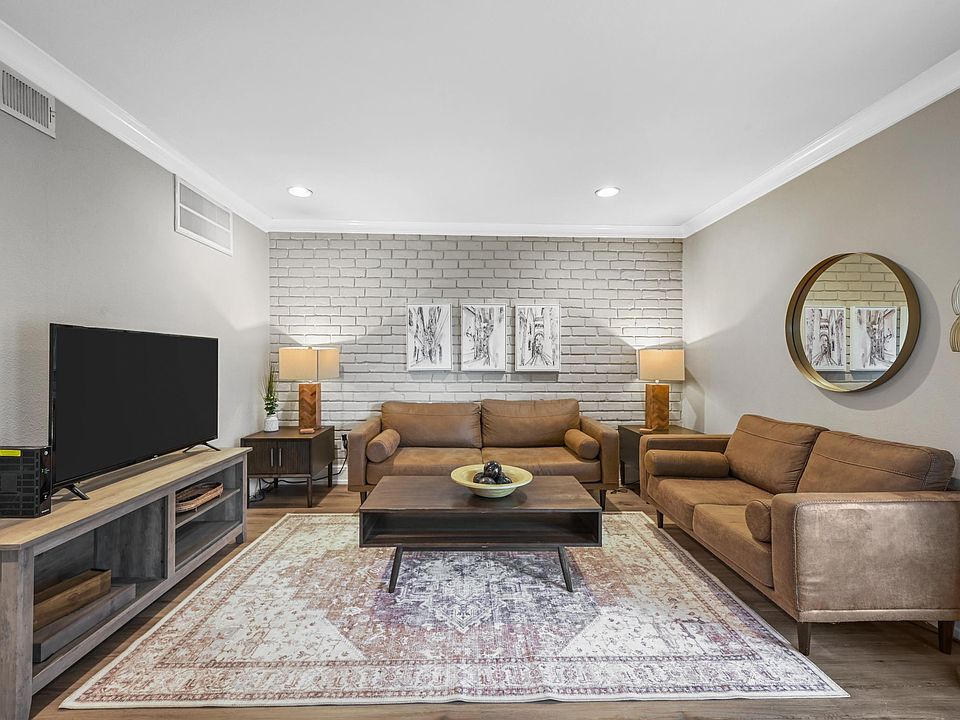 1st image of 10203 Regal Oaks Dr APT 201