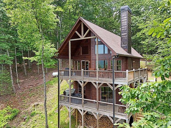 2nd image of 73 Rosiey Ln