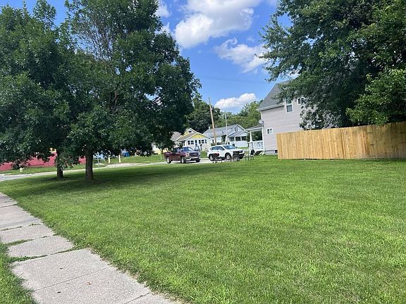 4th image of 175 Goguac St W