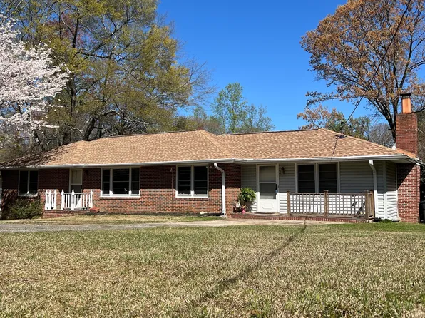 3805 Fitzgerald St, Lithia Springs, GA 30122