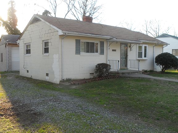2nd image of 2816 Mauldin St