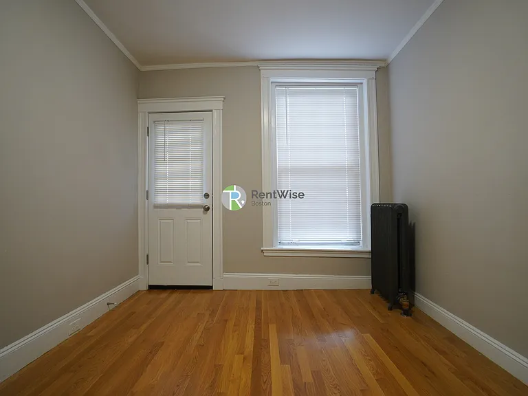 19 Vinal St #1910 — Photo 13