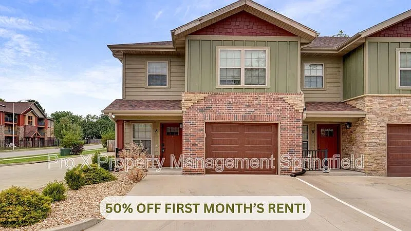 3 bed, 2.5 bath, 1515 sqft, $1,495 — Photo 1