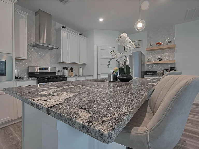 10405 Hadley Park Trl — Photo 9