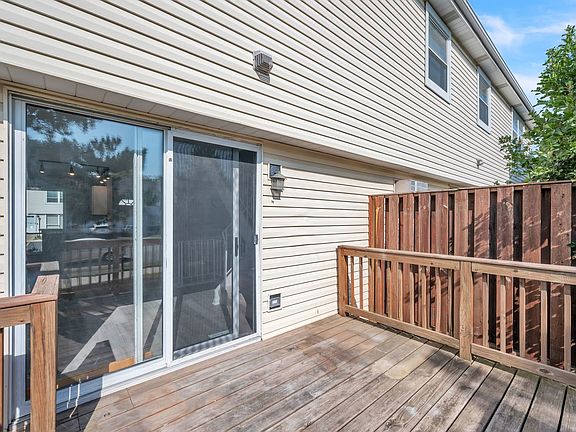 4th image of 241 Kirkwood Ln