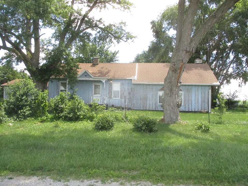 1st image of 550 N County Road 1475e