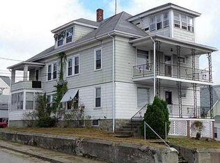 556 Elm St, Woonsocket, RI 02895