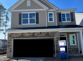 125 Red Robin Rd, Durham, NC 27703