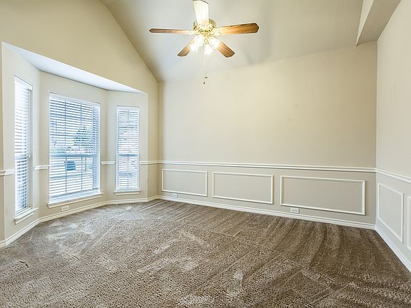 4th image of 3808 Cedar Falls Dr