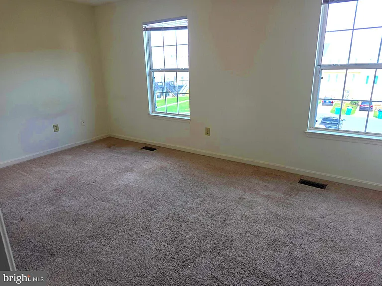 20319 Kellys Ln — Photo 10