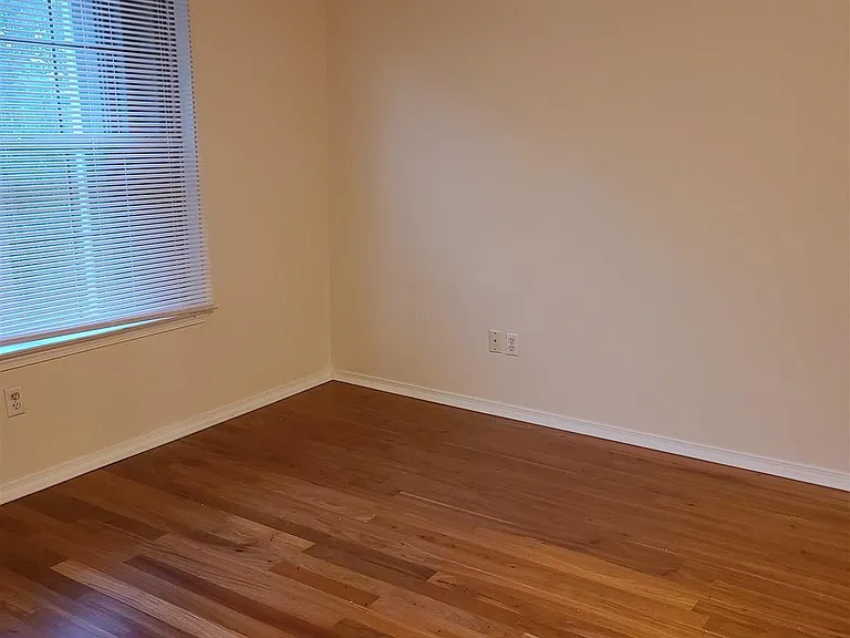 358 Mirabelle Dr — Photo 12
