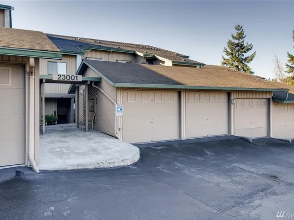 23001 Lakeview Dr, Mountlake Terrace, WA 98043