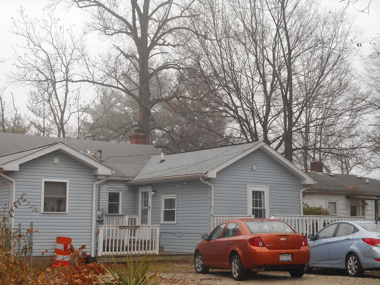1600 E University St — Photo 2