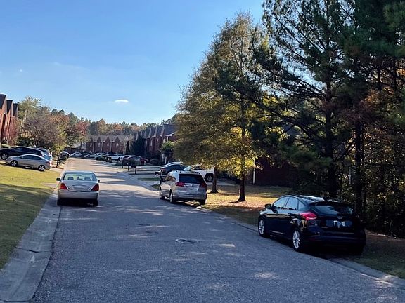 4th image of 817 Treymoor Lake Ct