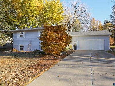 4312 S Ash Grove Ave, Sioux Falls, SD, 57103