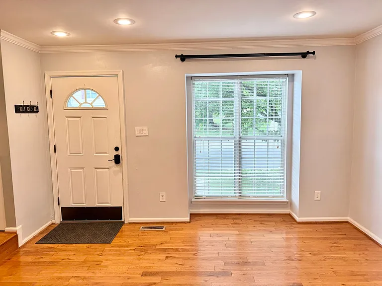 12298 Granada Way — Photo 9