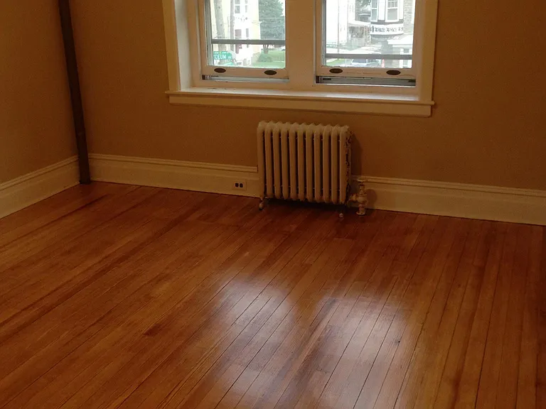 441 Lyceum Ave — Photo 8