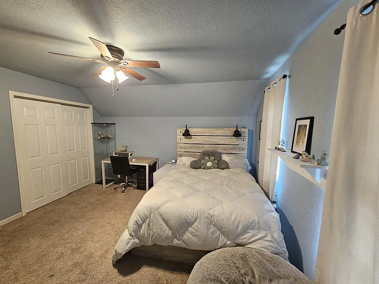 730 Maple St — Photo 22