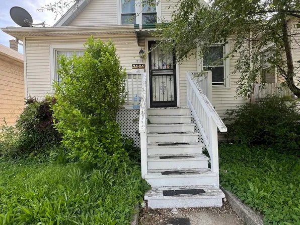 2136 N Narragansett Ave, Chicago, IL 60639